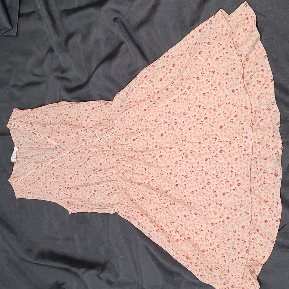Sienna Sky floral cinched waist dress, lined. NWOT.